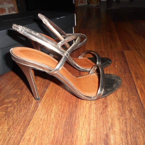 Leather French Connection strappy sandals, 39 EU or 8 US - Picture 3 of 6